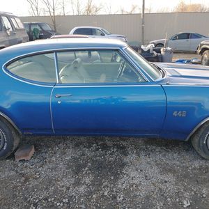 Meet your Posher, Johnnie